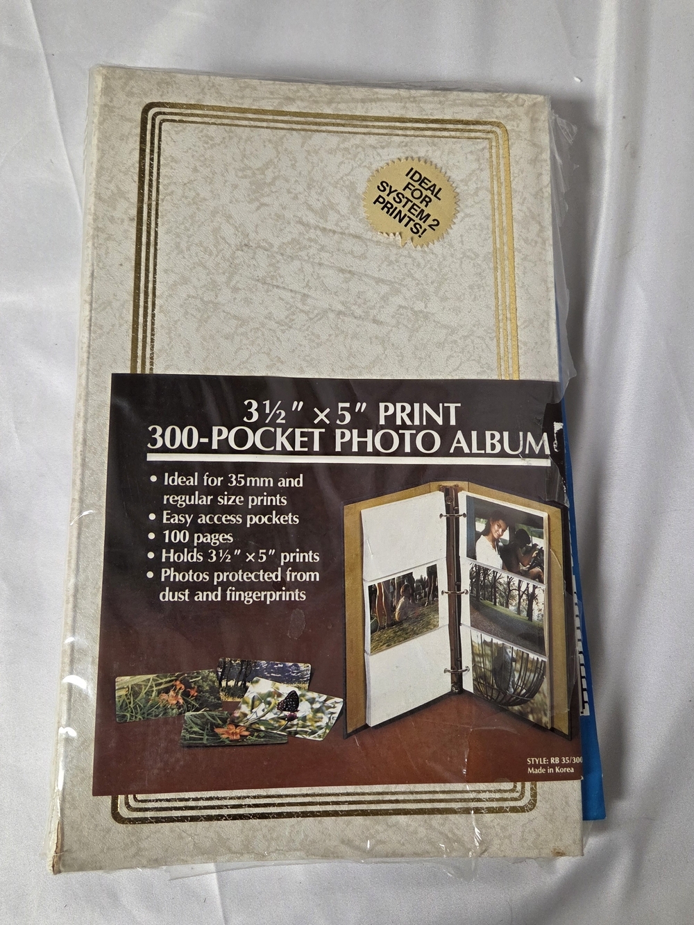 Vintage 3½" x 5"‎ 300-Pocket Photo Album - Cream